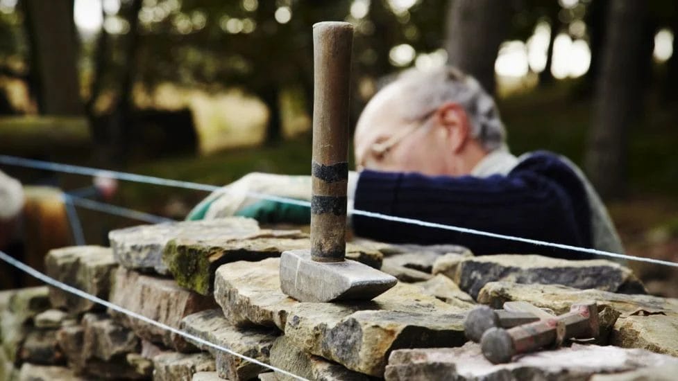 Easy Stone Wall Repair 5 Easy Stone Wall Repair 4