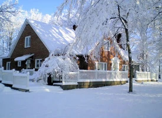 Boost and Ignite Winter Curb Appeal 2 Boost and Ignite Winter Curb Appeal 1