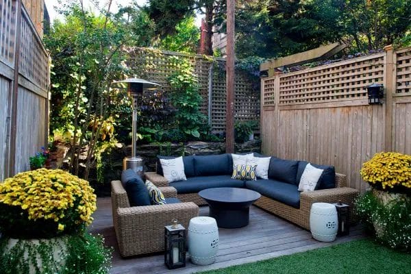 Essential Winter Landscape Transformation for a Stunning Outdoor Space 7 Essential Winter Landscape Transformation for a Stunning Outdoor Space 6