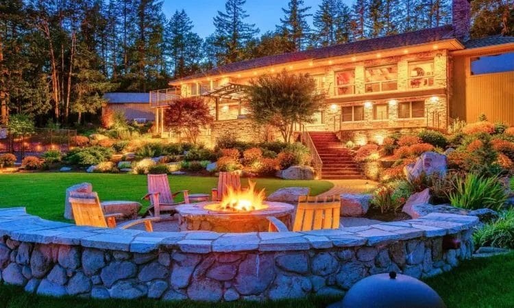 Transform Your Landscape: Top Outdoor Design Trends for Spring 2025 5 666u