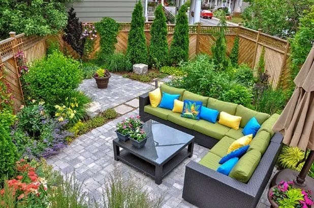 Small-Space Landscaping: 16 Creative Ideas 5 Small Space Landscaping 16 Creative Ideas 4