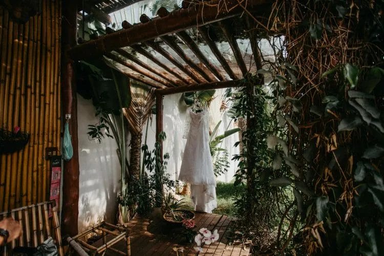 35 Durable Retaining Wall Ideas for Sloped Yards